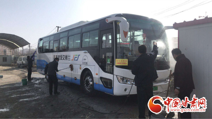 【甘肅全民戰(zhàn)“疫”】蘭州榆中自2月24日起有序恢復公交出租運營