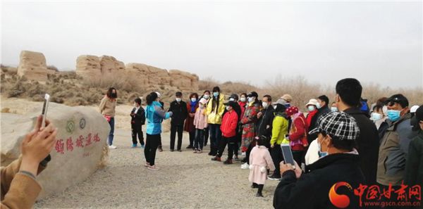 “引客入瓜”開門紅！瓜州迎來(lái)景區(qū)復(fù)工后首個(gè)旅行團(tuán)