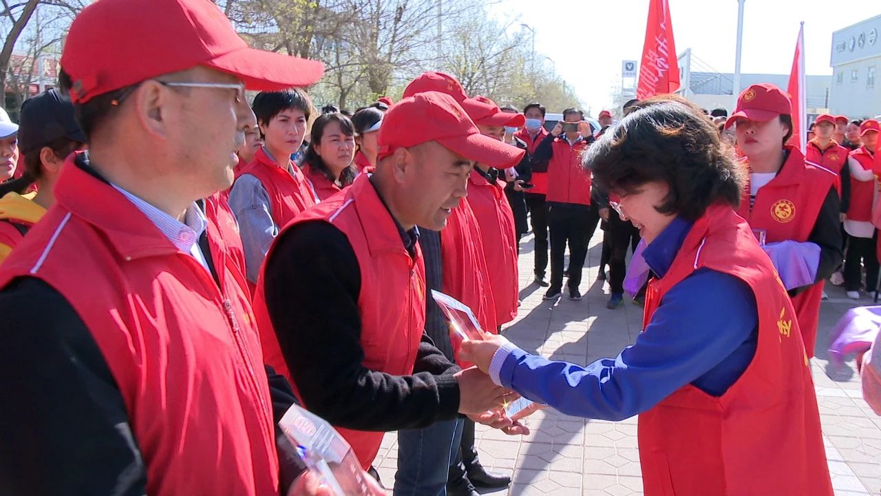 金昌市舉行“包街包幫”最美志愿者頒獎活動 張永霞常守遠(yuǎn)王富民李盛剛出席