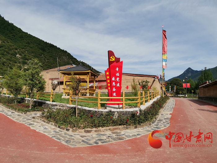 【蘭大新聞學子重走西北角】甘南迭部：村民吃上“文化飯”，搭上“旅游車”