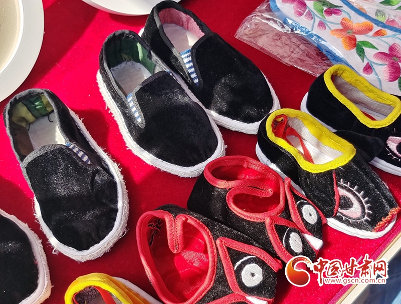 警惕病毒“物傳人”跨境包裹咋打開？