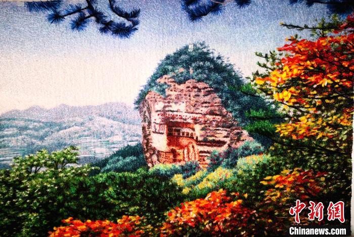 圖為劉云帆刺繡作品——麥積山石窟。(資料圖) 甘肅省非遺保護(hù)中心供圖