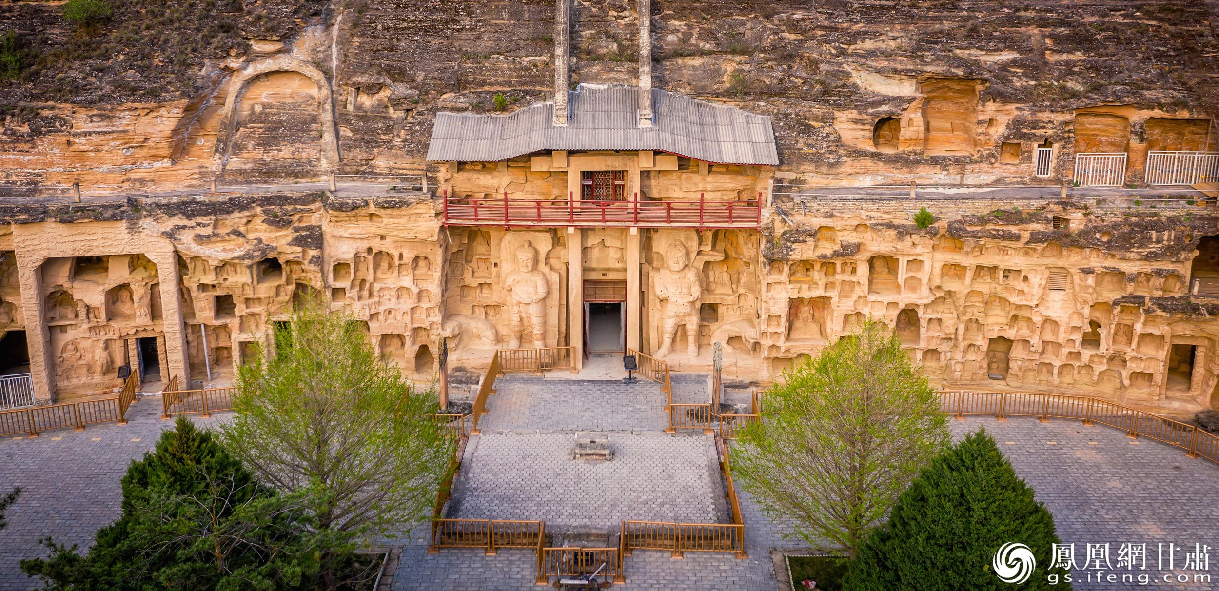 北石窟寺始建于北魏，經(jīng)多個(gè)朝代增修形成密集窟龕。北石窟寺文物保護(hù)研究所供圖