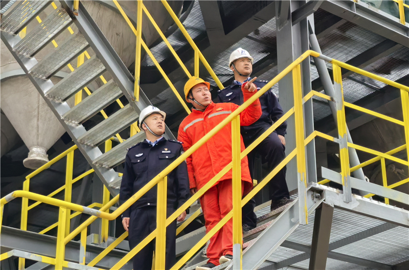 玉門：警務(wù)室搬進(jìn)項目建設(shè)工地
